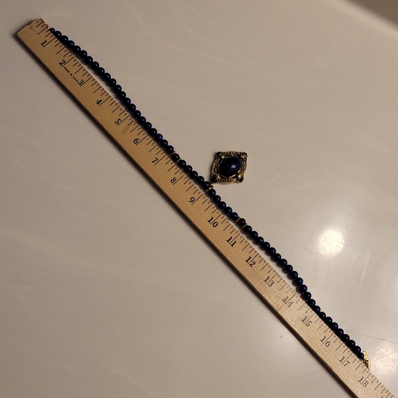 1928 Blue & Red Beaded Necklace Antiqued Gold-tone Sparkling Faux Lapis Pendant - Picture 6 of 15